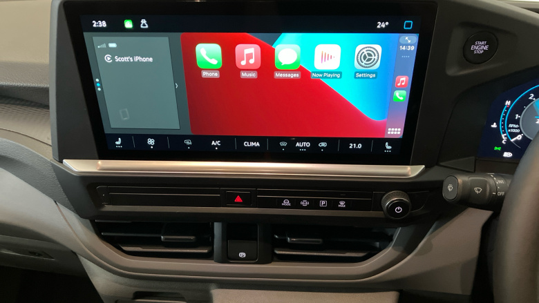 Volkswagen Transporter T28 Lwb Diesel 2.0 TDI 110 Commerce Plus Van